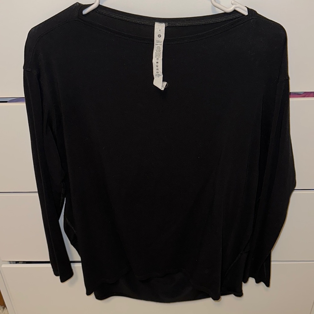 Lululemon long sleeve shirt